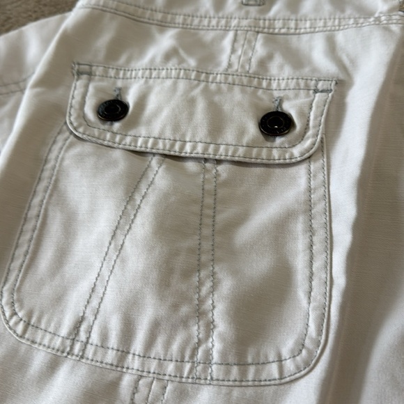 Prana Woman’s Breathe Cargo Capri  Pants - Picture 10 of 12